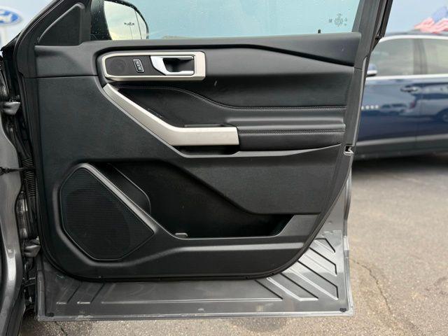 used 2023 Ford Explorer car, priced at $33,500