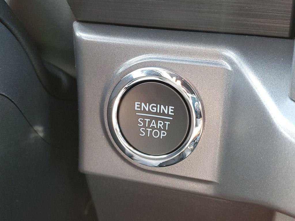 new 2025 Ford F-150 car, priced at $55,549