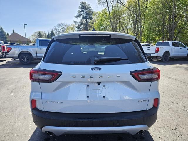 new 2025 Ford Escape car, priced at $30,369