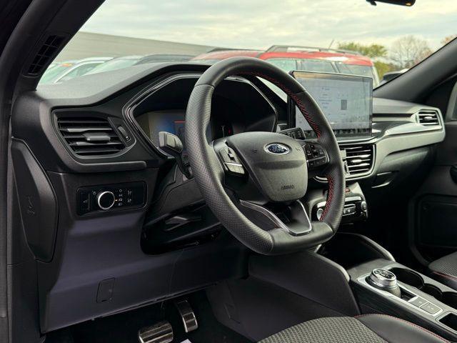 used 2024 Ford Escape car, priced at $26,000