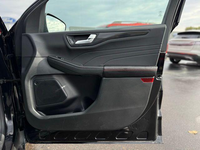 used 2024 Ford Escape car, priced at $26,000