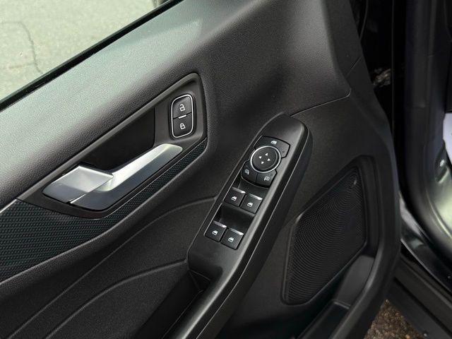 used 2024 Ford Escape car, priced at $26,000