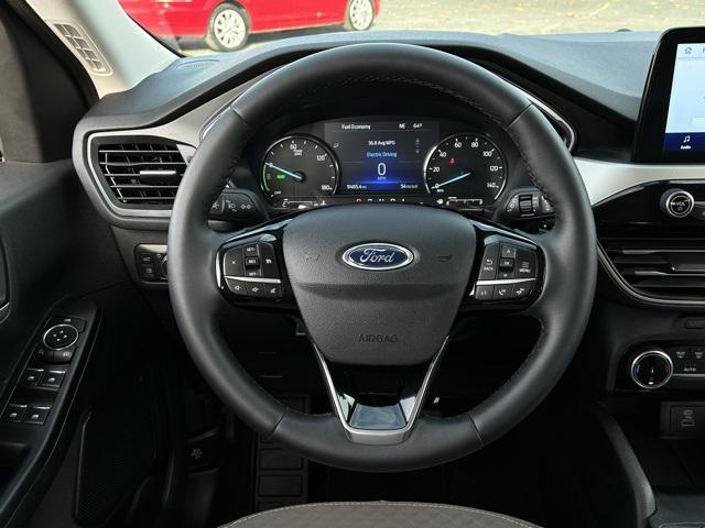 used 2022 Ford Escape car, priced at $23,500