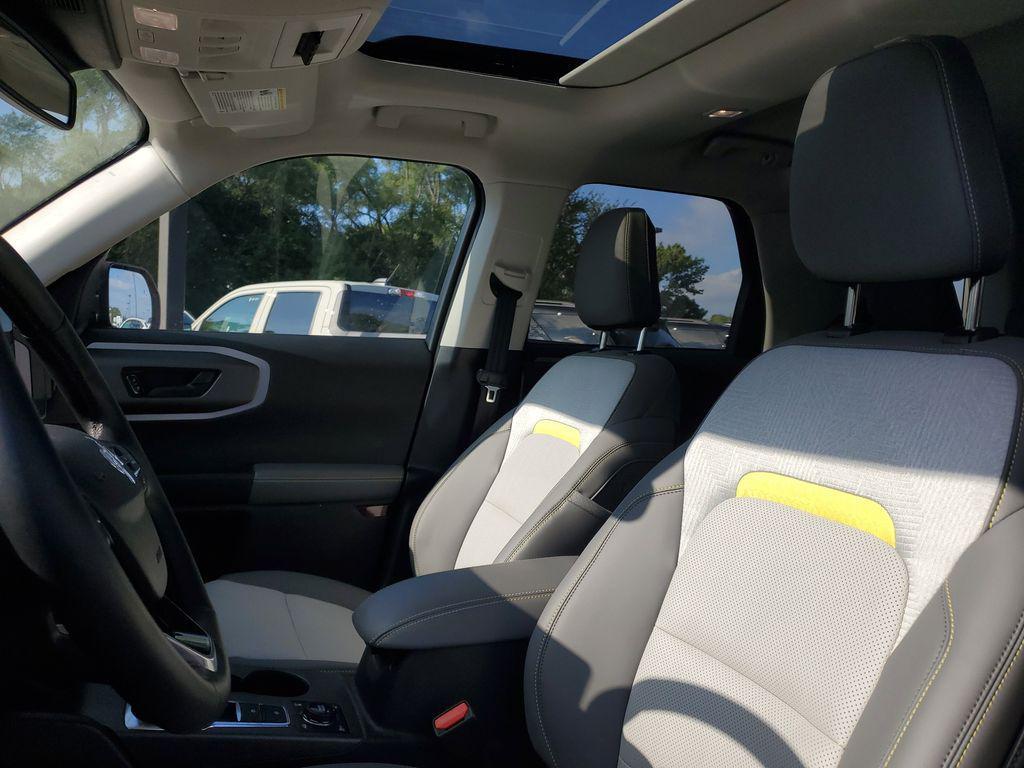new 2025 Ford Bronco Sport car, priced at $40,000