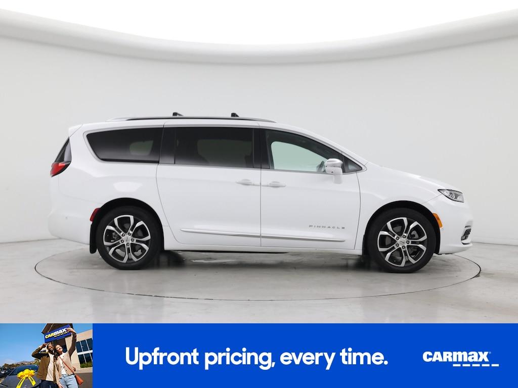 used 2022 Chrysler Pacifica car, priced at $42,998