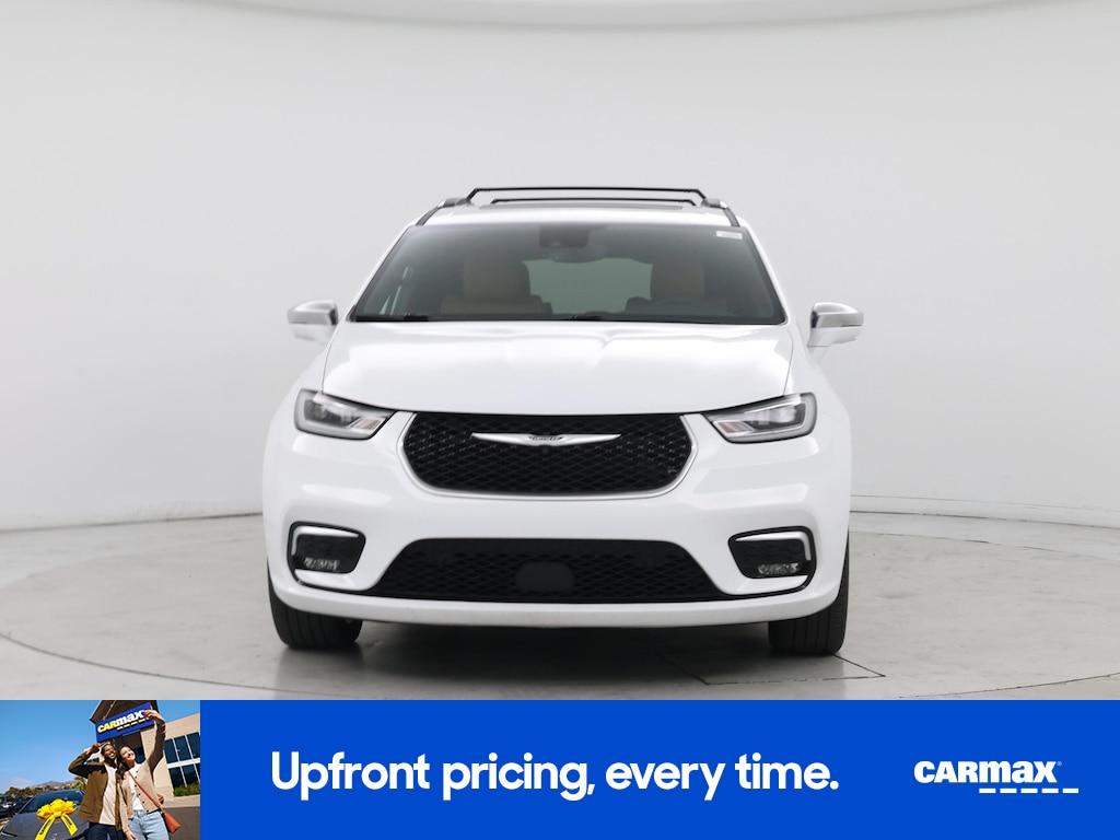 used 2022 Chrysler Pacifica car, priced at $42,998
