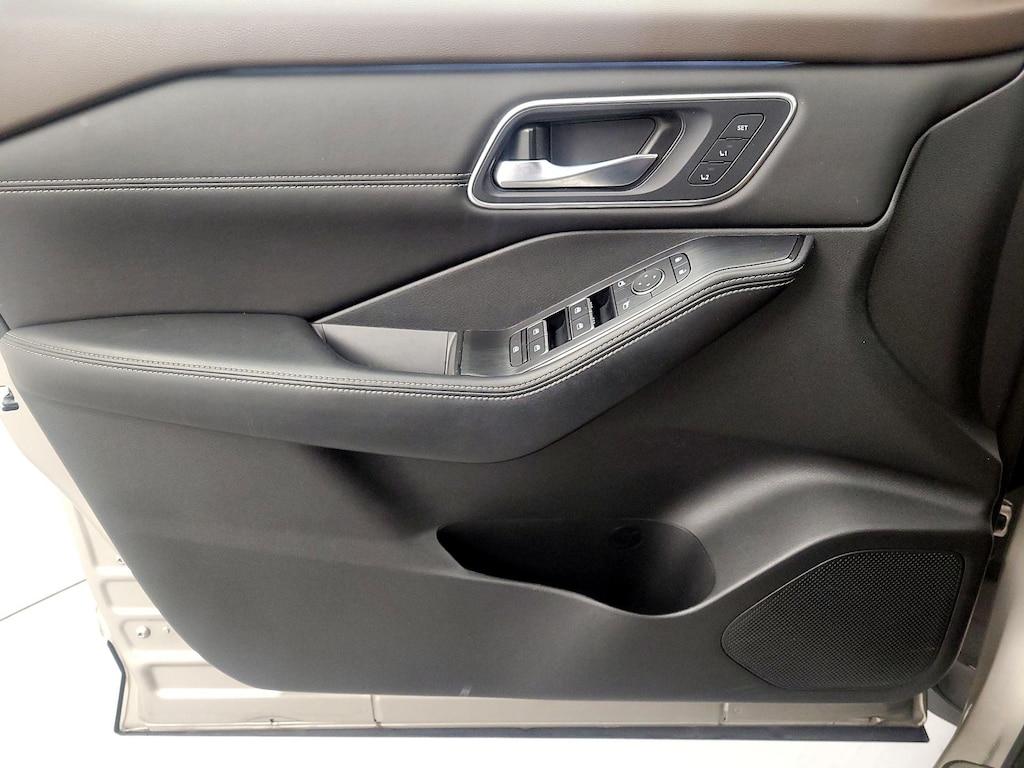 used 2022 Nissan Rogue car, priced at $28,998
