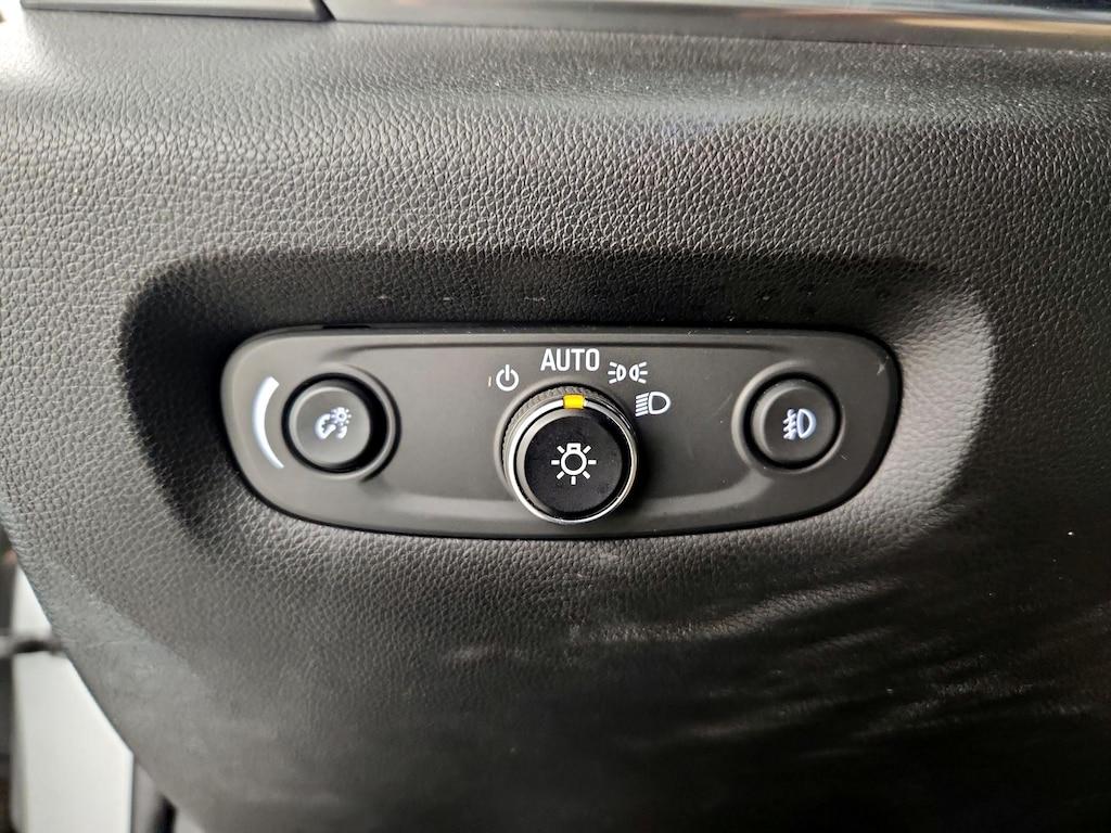 used 2020 Chevrolet Traverse car, priced at $28,998