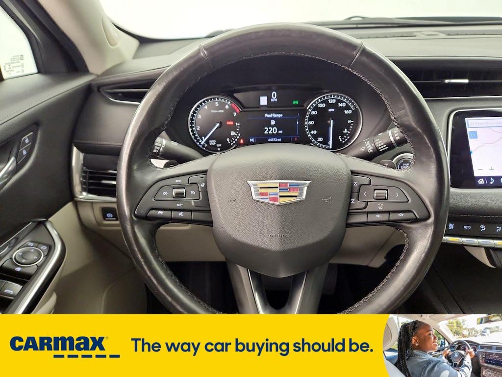 used 2019 Cadillac XT4 car, priced at $21,998