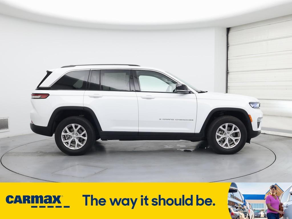 used 2022 Jeep Grand Cherokee car, priced at $34,998