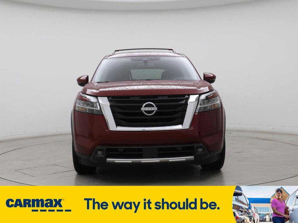 used 2022 Nissan Pathfinder car, priced at $37,998