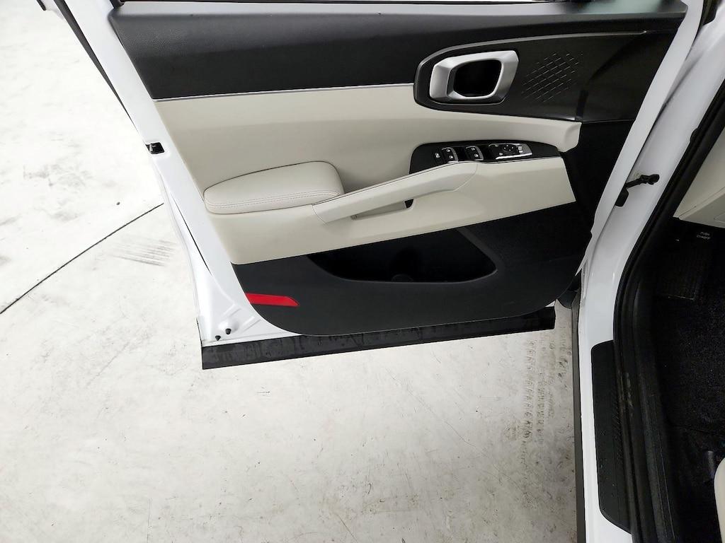used 2022 Kia Sorento car, priced at $27,998