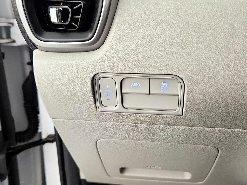 used 2022 Kia Sorento car, priced at $27,998