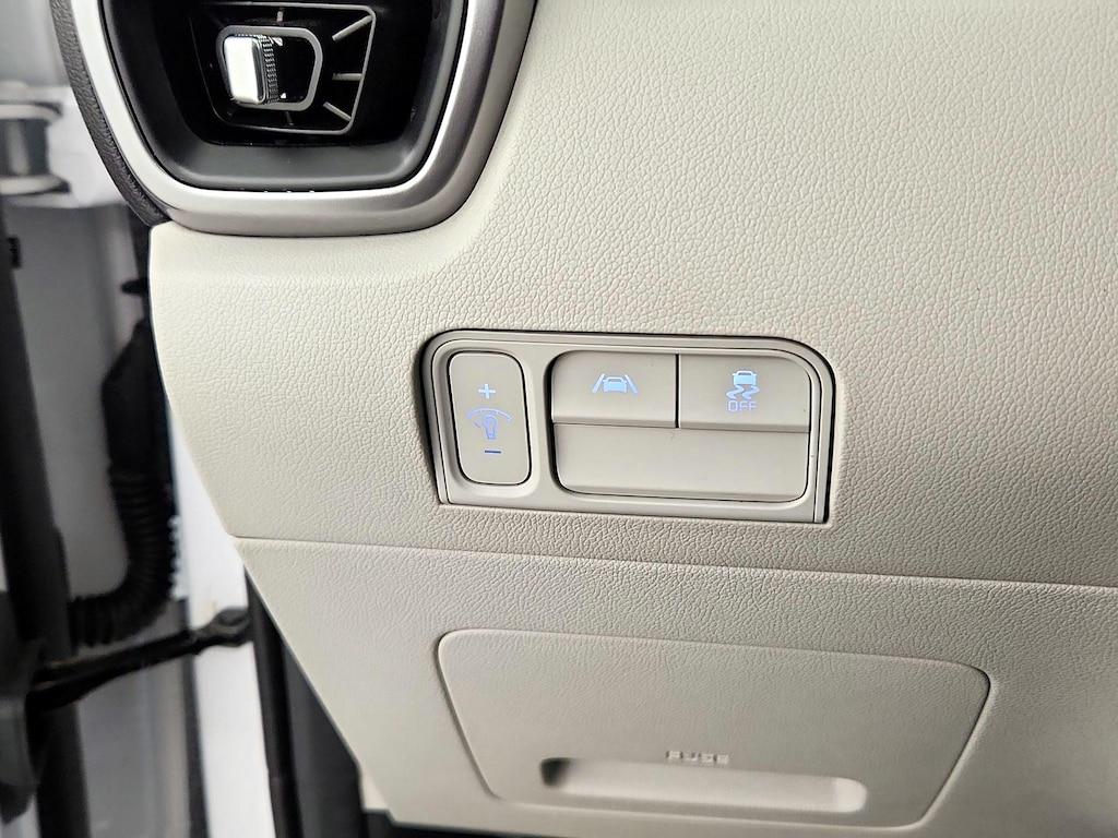 used 2022 Kia Sorento car, priced at $27,998