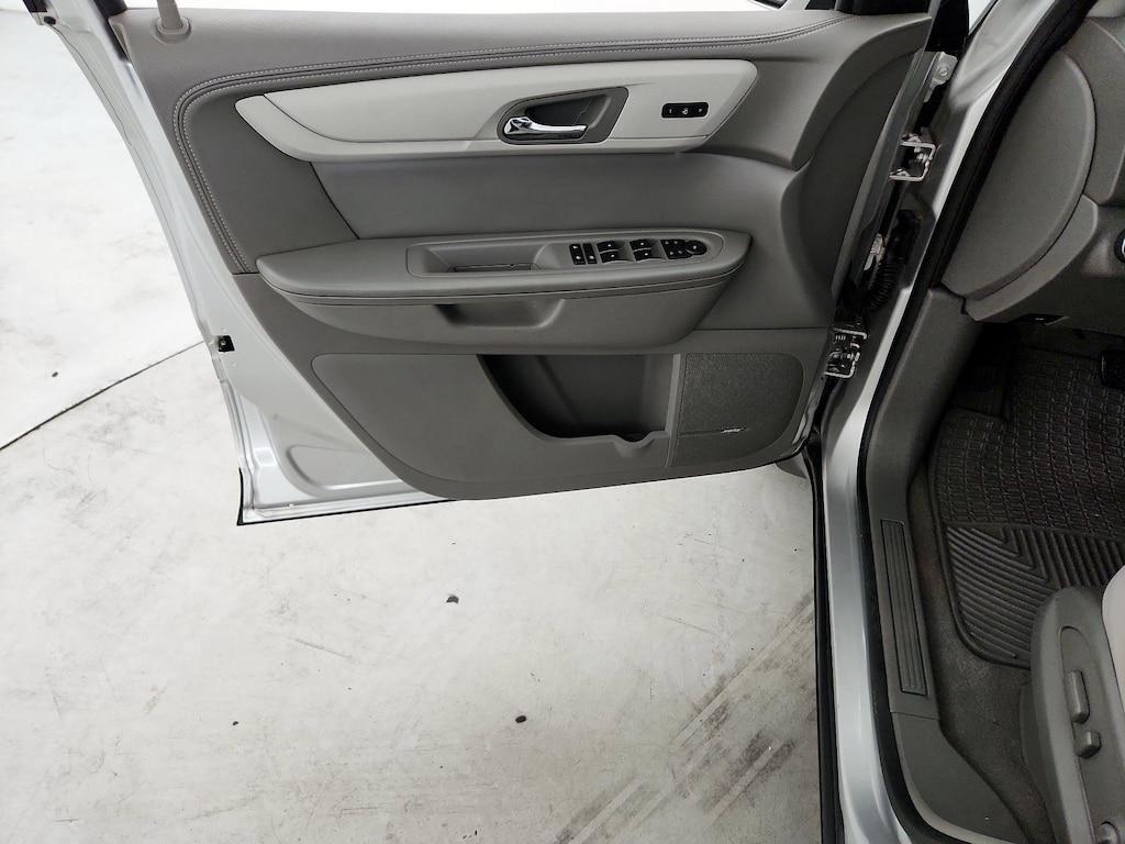 used 2016 Chevrolet Traverse car, priced at $18,998