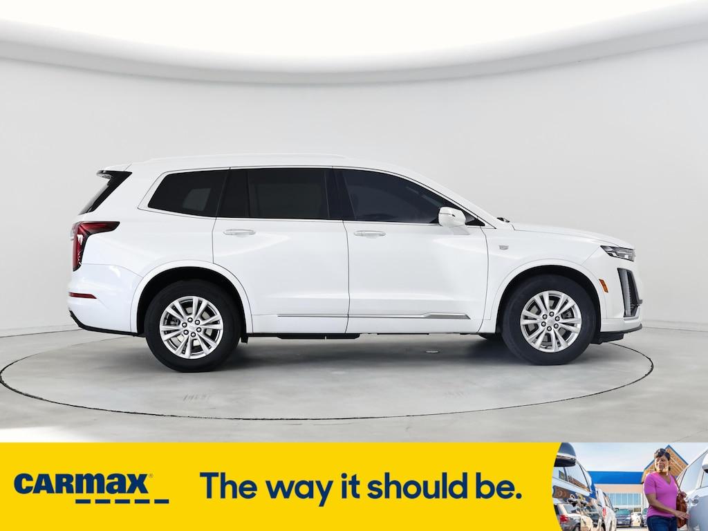 used 2023 Cadillac XT6 car, priced at $36,998