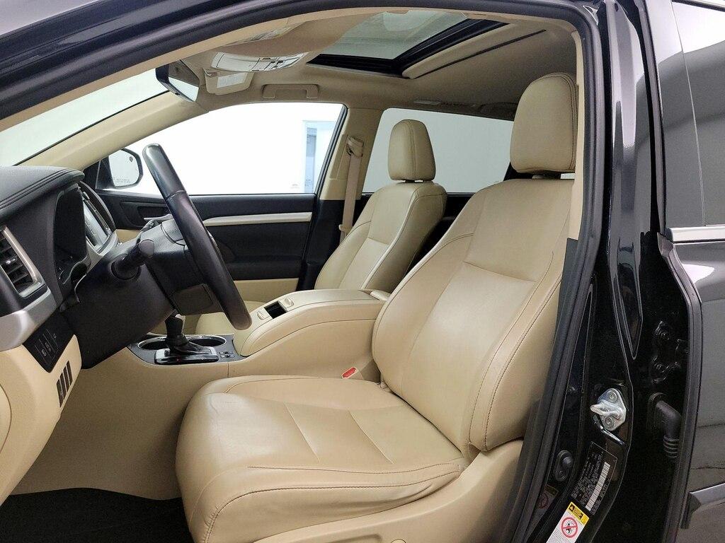 used 2019 Toyota Highlander car, priced at $28,998