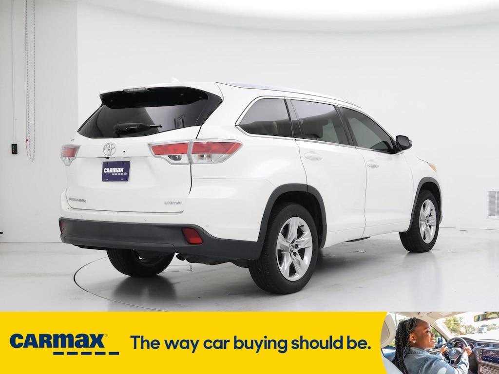 used 2016 Toyota Highlander car, priced at $23,998