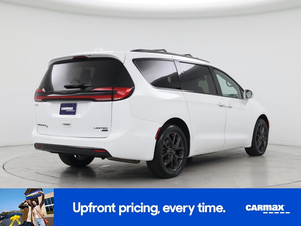 used 2022 Chrysler Pacifica car, priced at $39,998