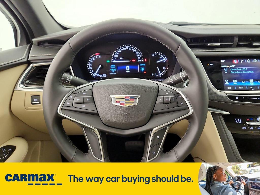 used 2017 Cadillac XT5 car, priced at $21,998