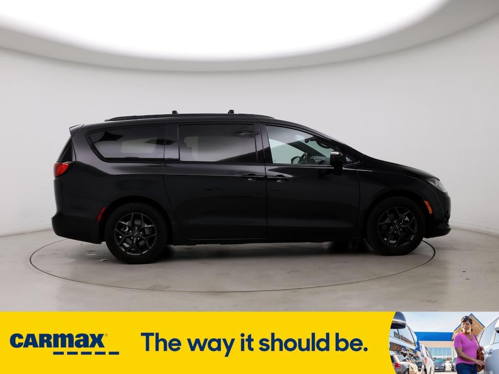 used 2019 Chrysler Pacifica car, priced at $25,998