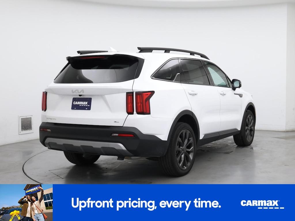 used 2023 Kia Sorento car, priced at $36,998