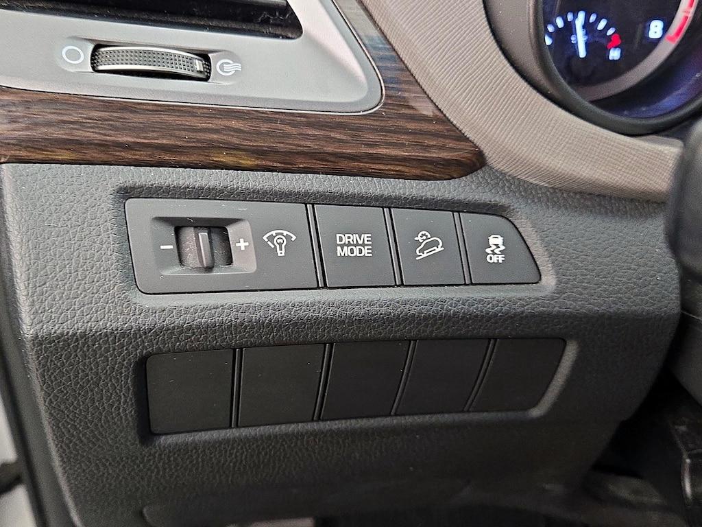 used 2018 Hyundai Santa Fe Sport car, priced at $15,998