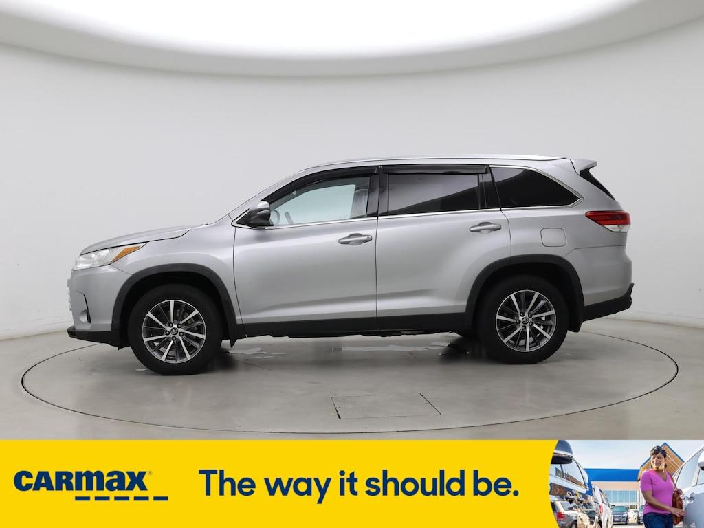 used 2019 Toyota Highlander car, priced at $27,998