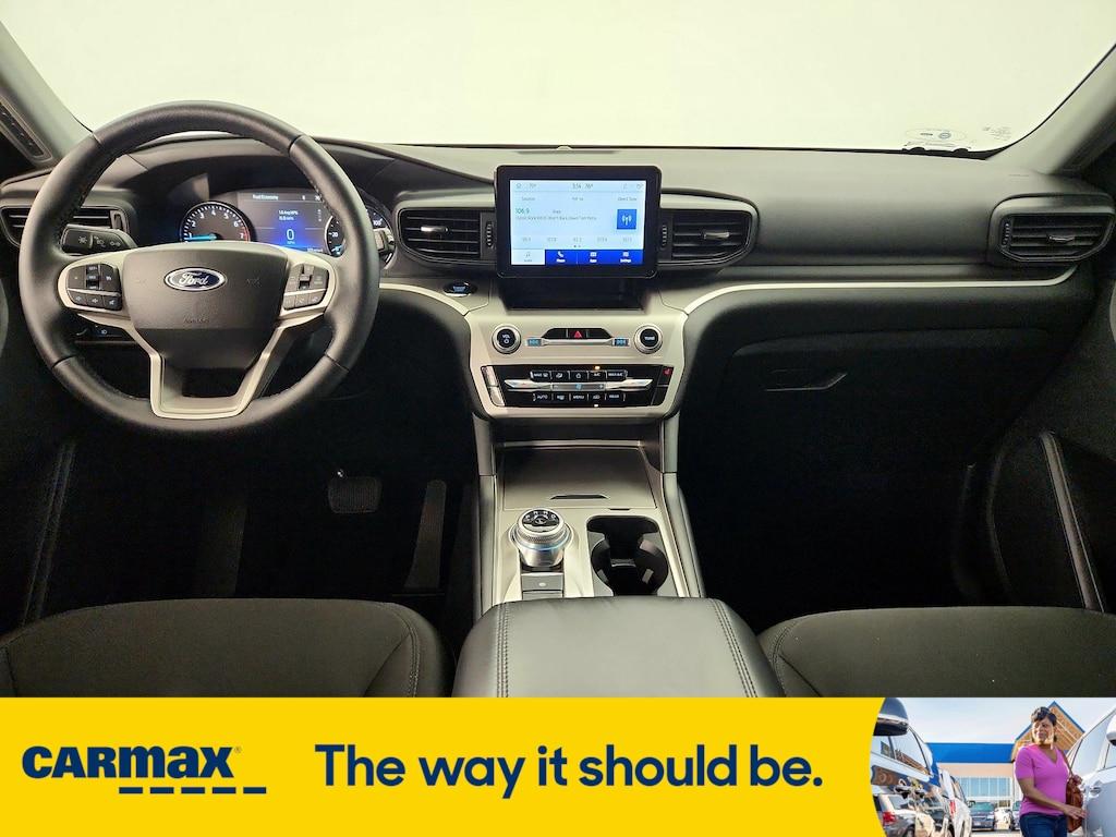 used 2022 Ford Explorer car, priced at $29,998