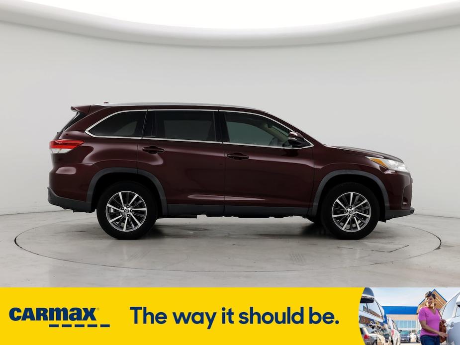 used 2019 Toyota Highlander car, priced at $31,998