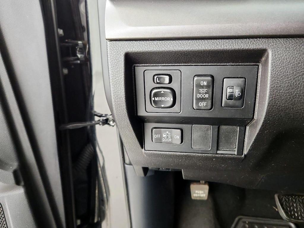 used 2016 Toyota Tundra car, priced at $30,998