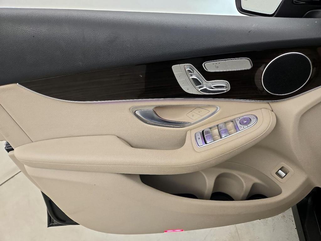 used 2022 Mercedes-Benz GLC 300 car, priced at $33,998