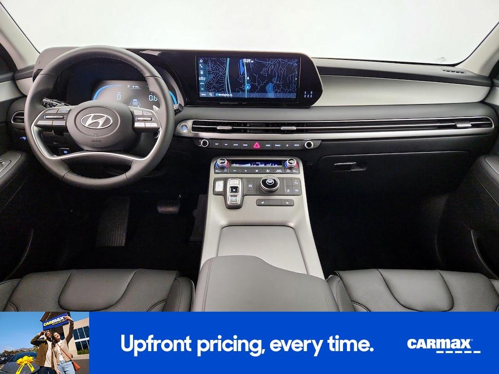 used 2025 Hyundai Palisade car, priced at $41,998