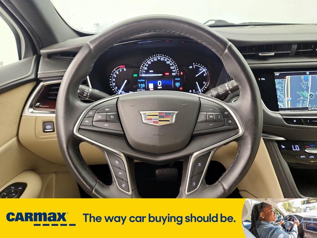 used 2017 Cadillac XT5 car, priced at $19,998