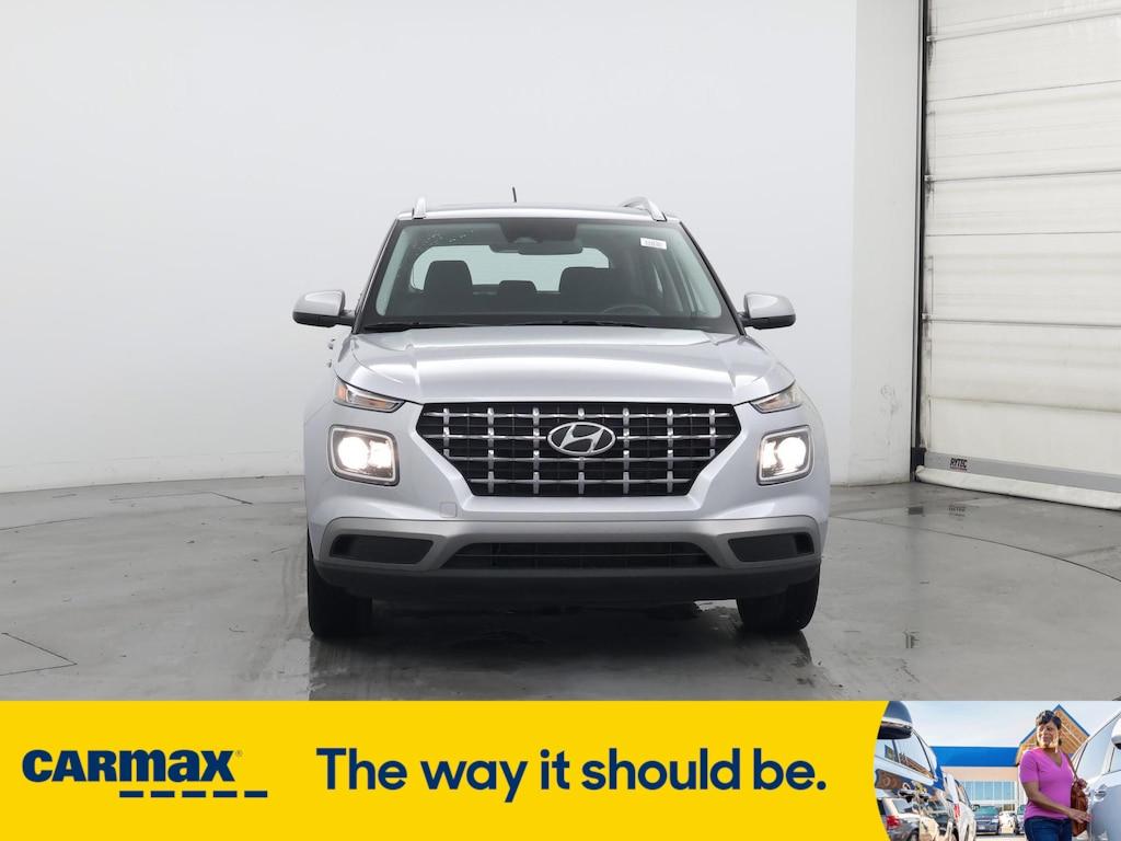 used 2023 Hyundai Venue car, priced at $19,998