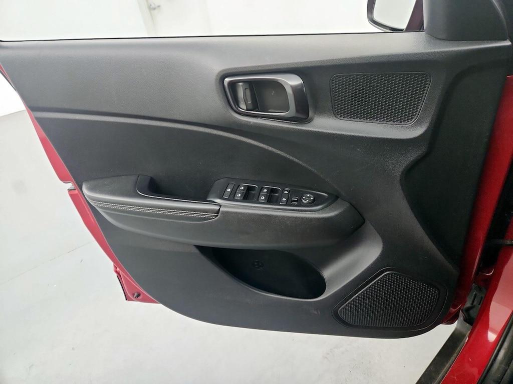 used 2023 Hyundai Venue car, priced at $18,998