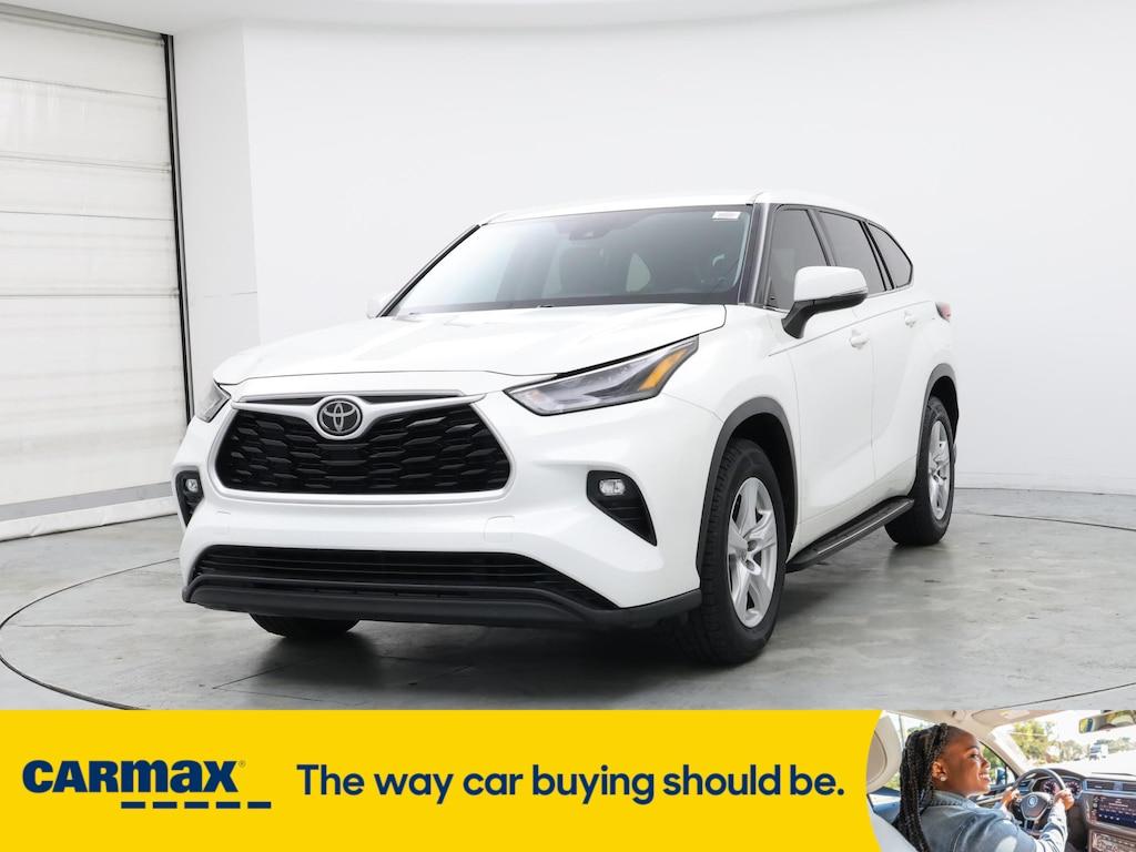 used 2021 Toyota Highlander car, priced at $30,998