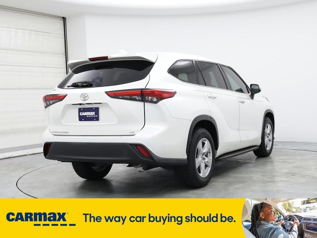 used 2021 Toyota Highlander car, priced at $30,998