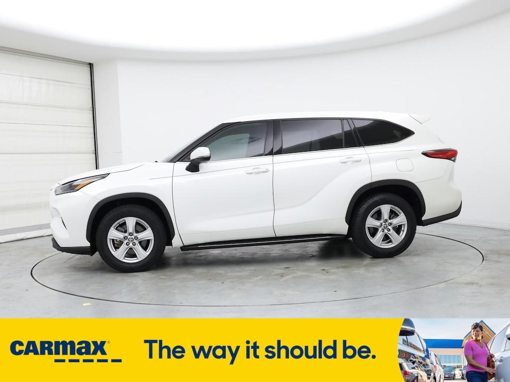used 2021 Toyota Highlander car, priced at $30,998