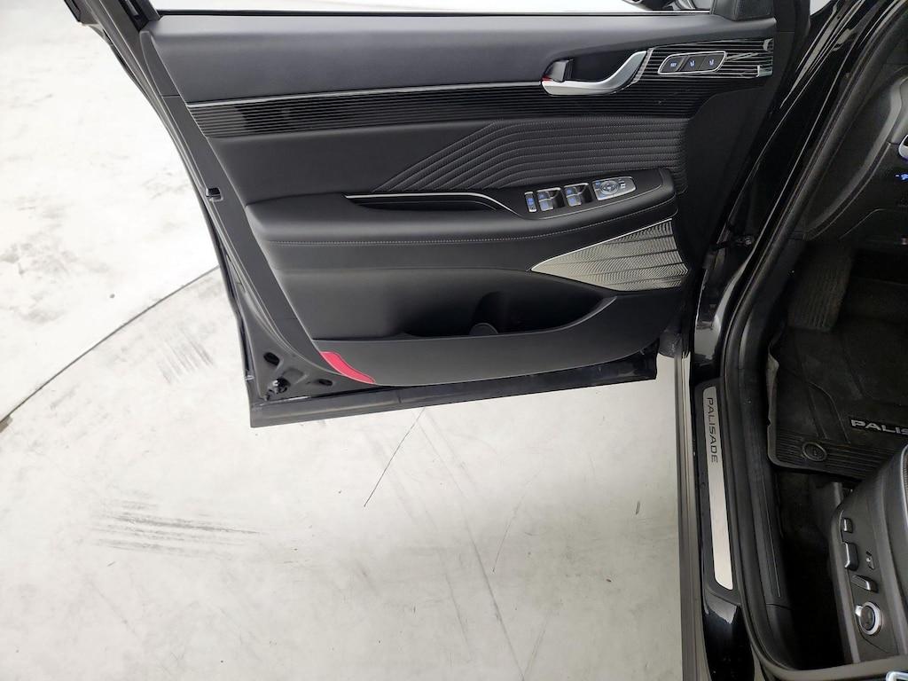 used 2025 Hyundai Palisade car, priced at $46,998