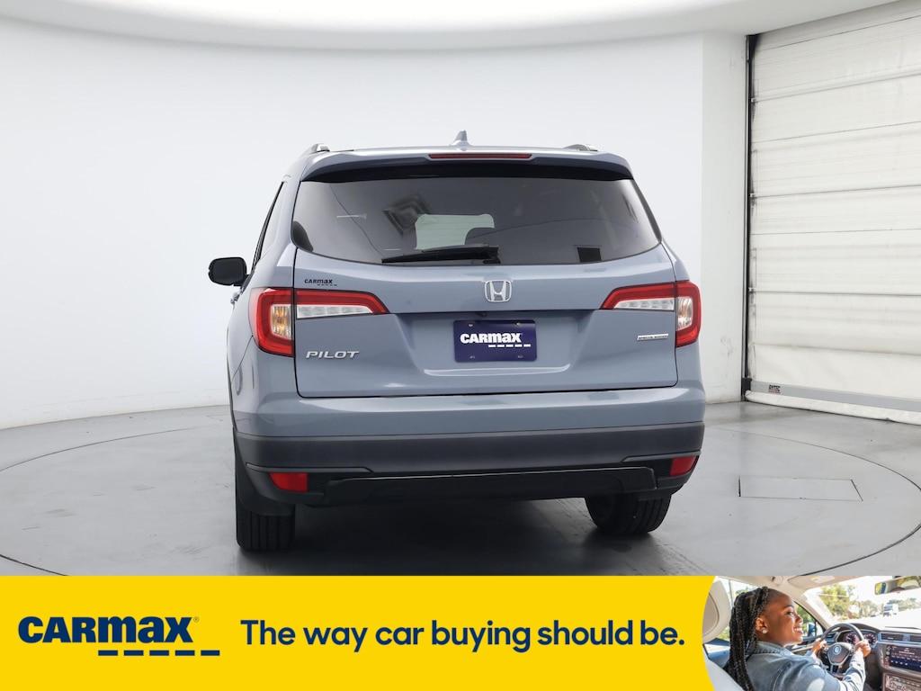 used 2022 Honda Pilot car, priced at $31,998