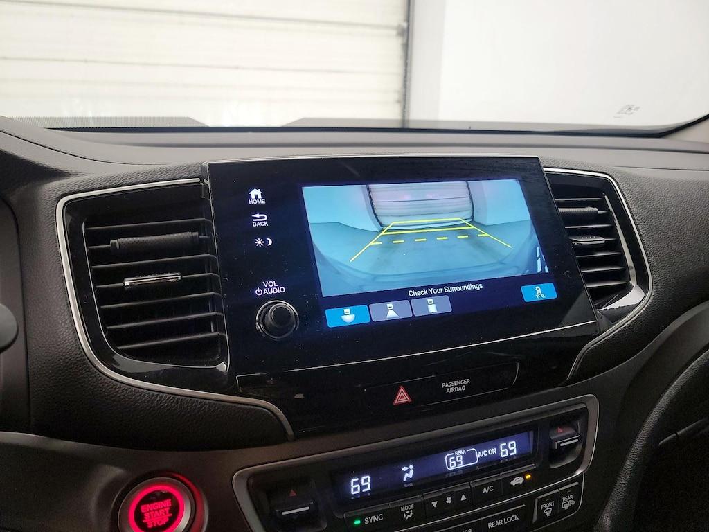 used 2022 Honda Pilot car, priced at $31,998