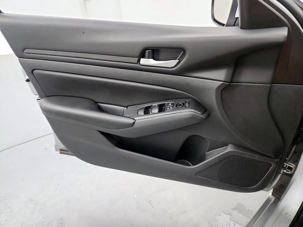 used 2022 Nissan Altima car, priced at $17,998