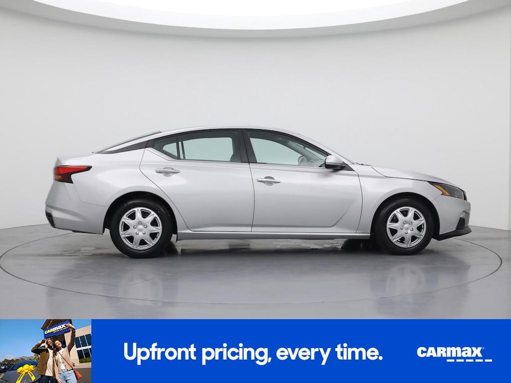 used 2022 Nissan Altima car, priced at $17,998