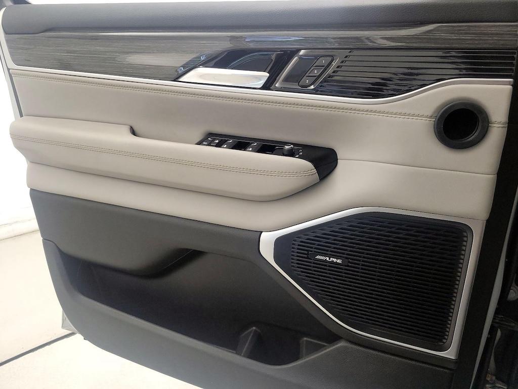 used 2022 Jeep Wagoneer car, priced at $45,998