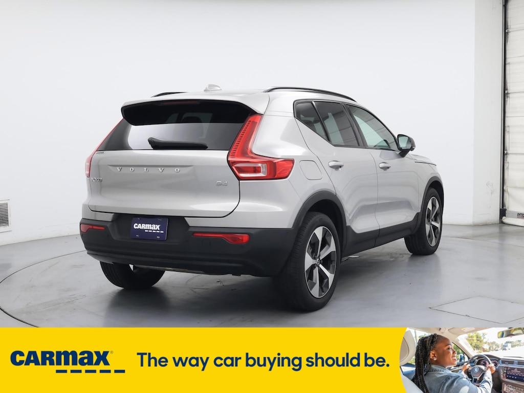 used 2023 Volvo XC40 car, priced at $30,998