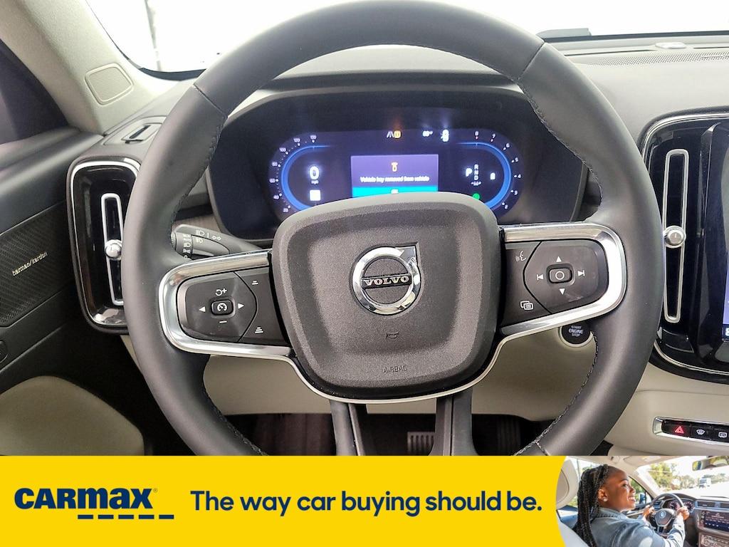 used 2023 Volvo XC40 car, priced at $30,998