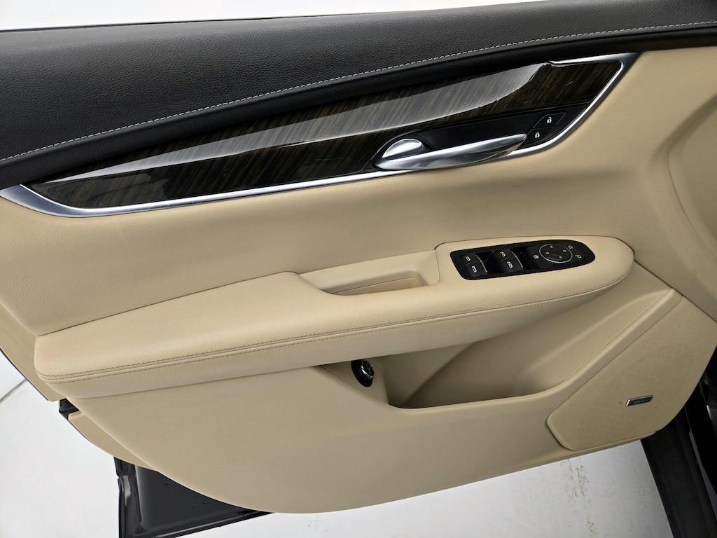 used 2017 Cadillac XT5 car, priced at $18,998