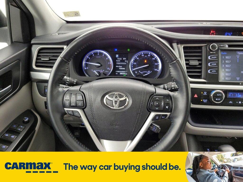 used 2018 Toyota Highlander car, priced at $33,998