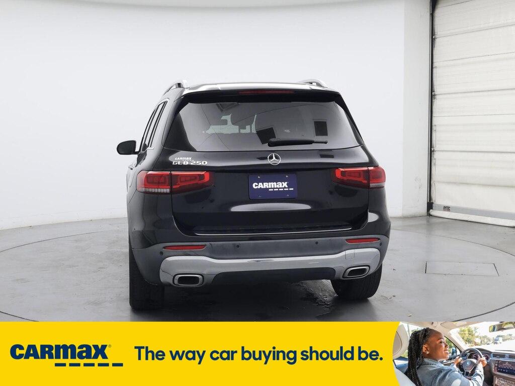 used 2021 Mercedes-Benz GLB 250 car, priced at $29,998